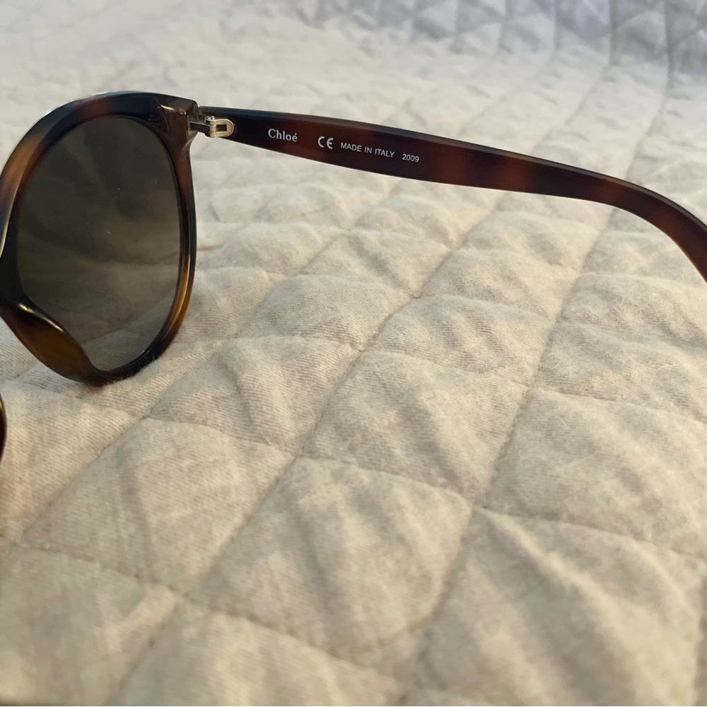 Chlo Tortoise Shell Sunglasses - image 5